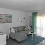 Happy House-fantastic With Amenities 阿尔布费拉